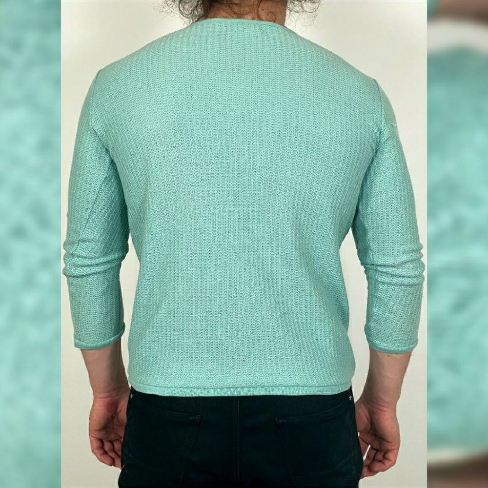 Sweater - Picture 3 of 3